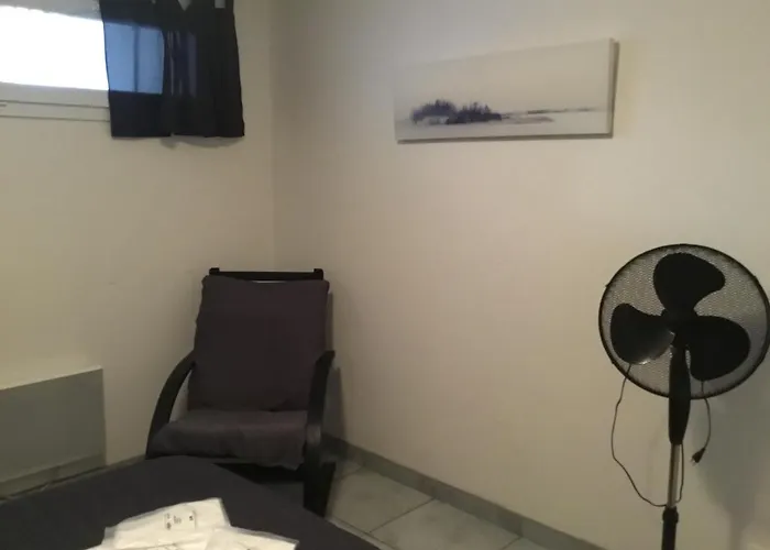 马斯奥兹尔度假屋 度假居 *
